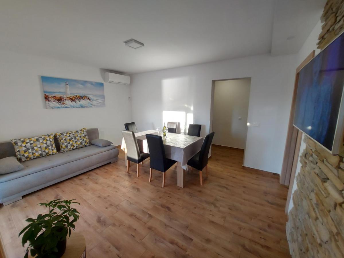 Apartments Gracia & Toni تروغير المظهر الخارجي الصورة