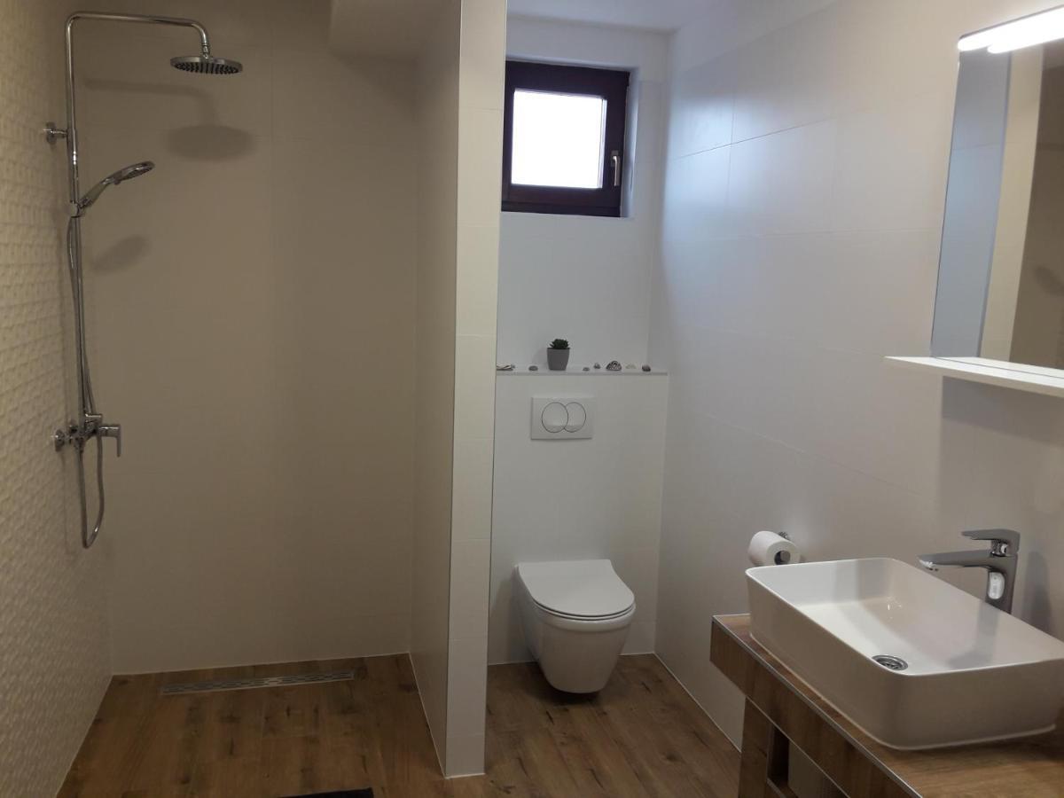Apartments Gracia & Toni تروغير المظهر الخارجي الصورة
